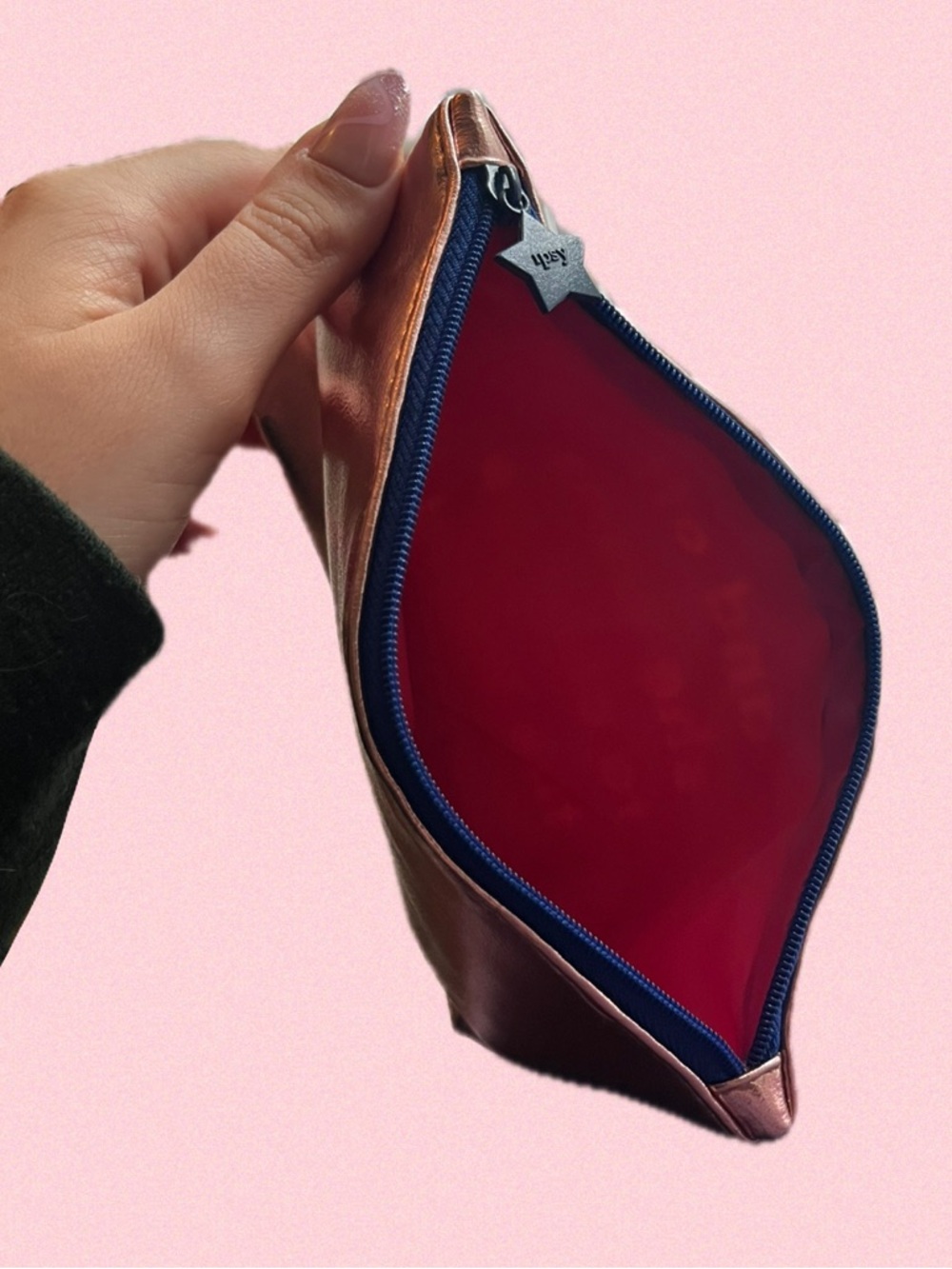 💗🪩 GIVVY !! Ipsy Pouch !!🪩💗 - Picture 2 of 2